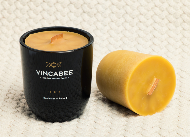 VINCA BLACK CANDLE AND BEESWAX CANDLE REFILL